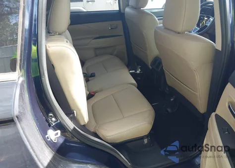 2019 Mitsubishi Outlander Sel from USA, damaged, VIN JA4AD3A3XKZ026049